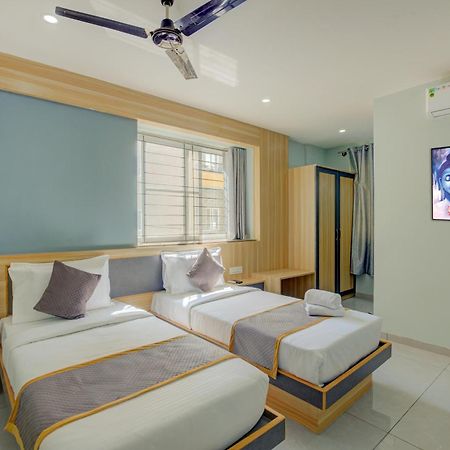 Hotel Park Lane Yelahanka Бенґалуру Екстер'єр фото