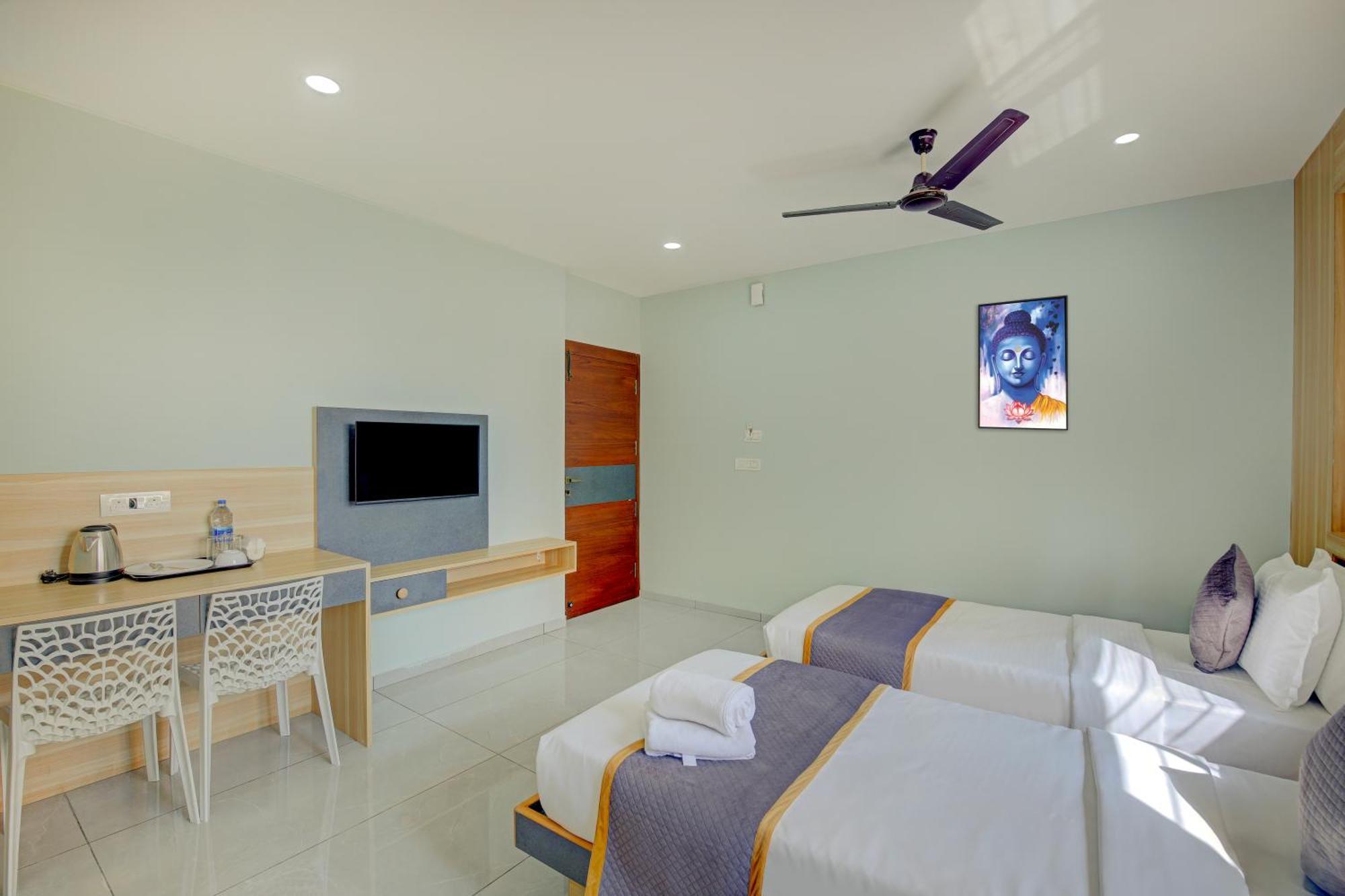 Hotel Park Lane Yelahanka Бенґалуру Екстер'єр фото