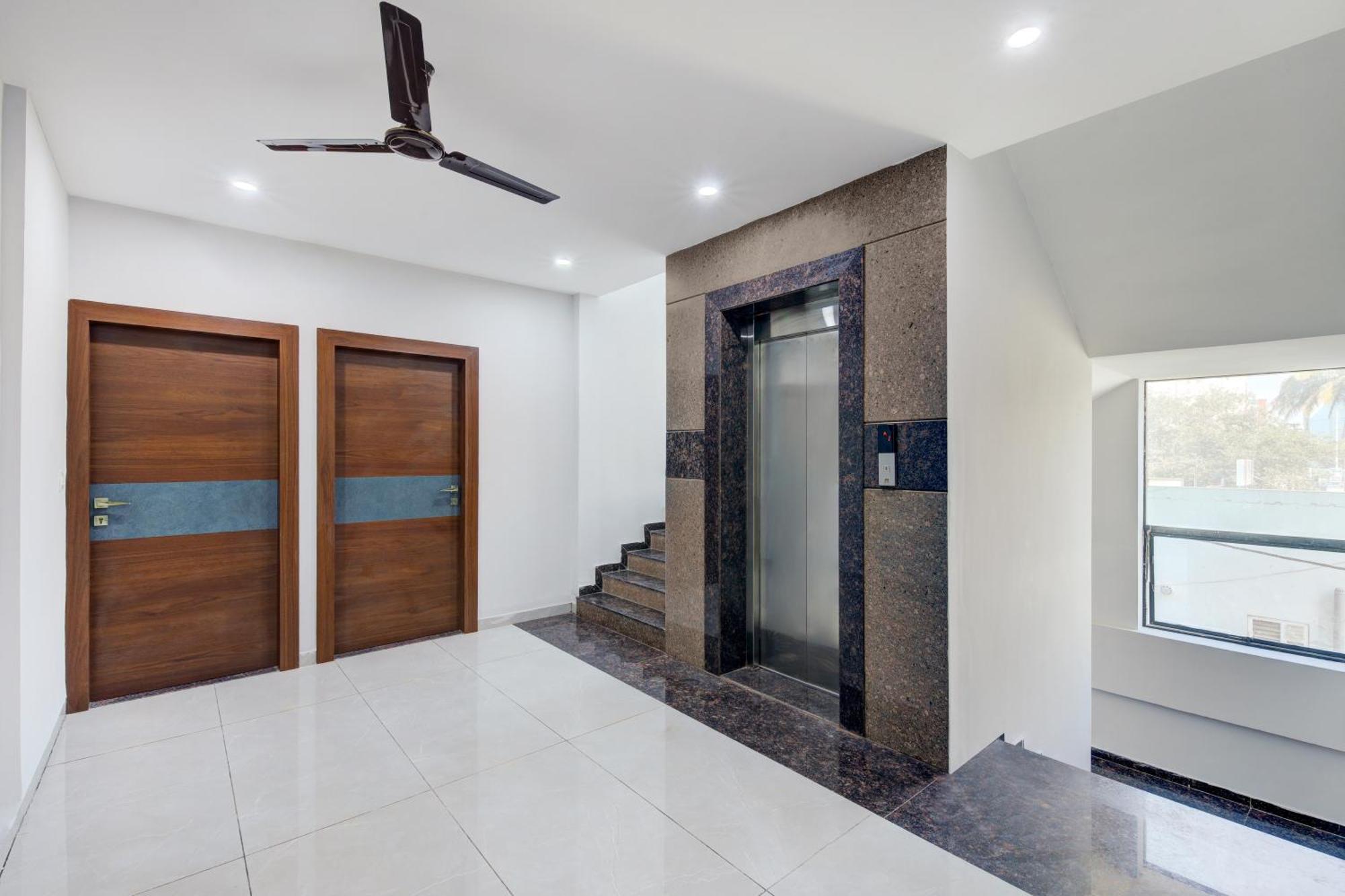 Hotel Park Lane Yelahanka Бенґалуру Екстер'єр фото